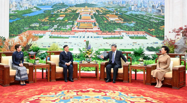Kepada Raja Maha, Xi Jinping Janjikan Hubungan yang Lebih Dekat dengan Thailand